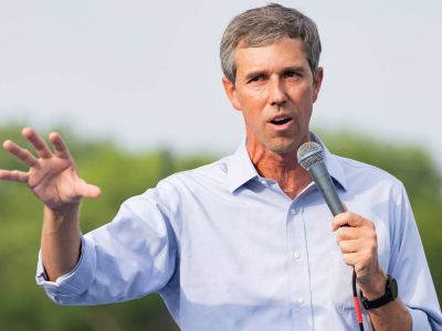 According to O'Rourke, military-style weapons and permitless carry are preventing responsible gun ownership