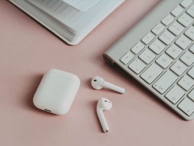 3 Best AirPods Deals You Can Get Right Now On Amazon