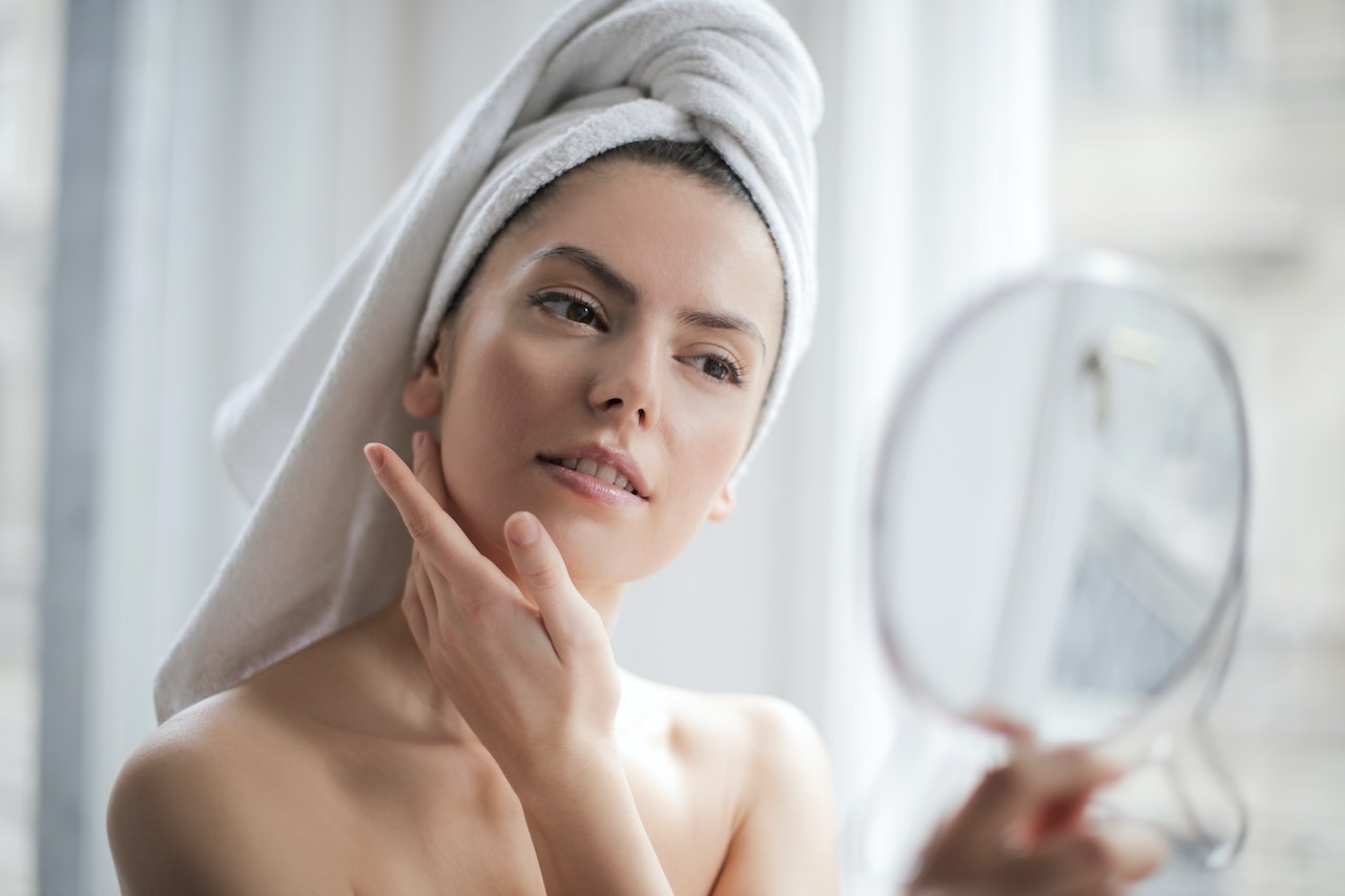 4 Expert Tips On How To Repair Your Skin Barrier